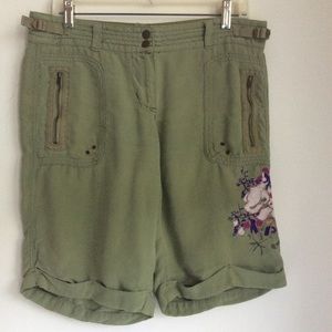 DA-NANG Womens Silk Shorts Cargo Jungle Embroidered Green Medium
